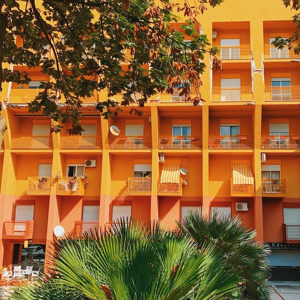 Comment utiliser la couleur Pantone de l'année dans votre décoration ?